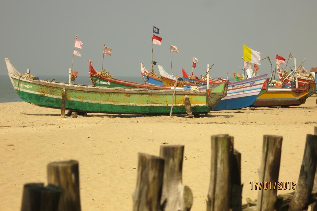 Marari Secret Beach Yoga Homestay 마라리쿨람 외부 사진